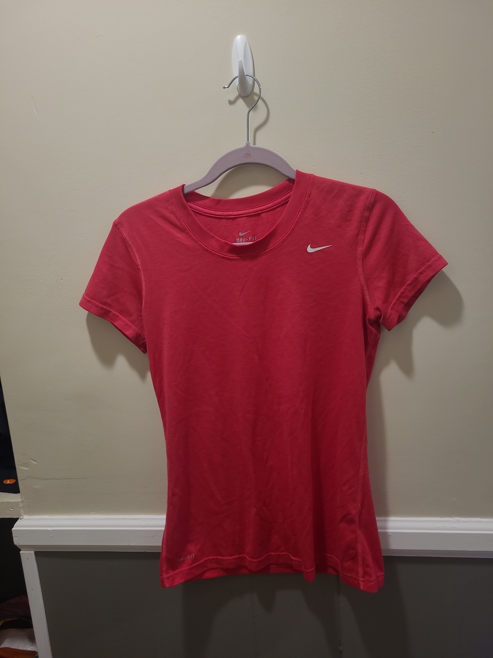 Nike Women's Dri-FIT Short Sleeve Tee - Pink